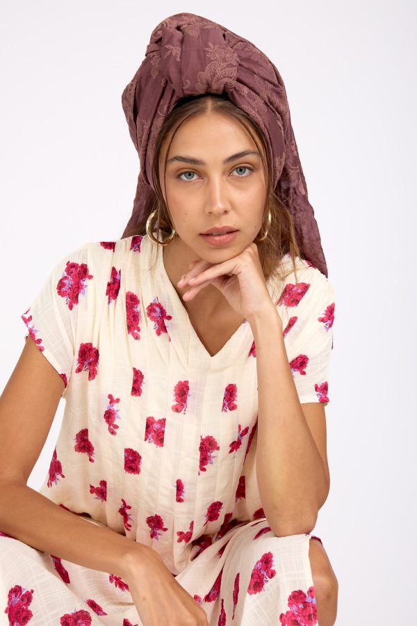 ⁦צעיף איירה ורוד⁩ – תמונה ⁦2⁩