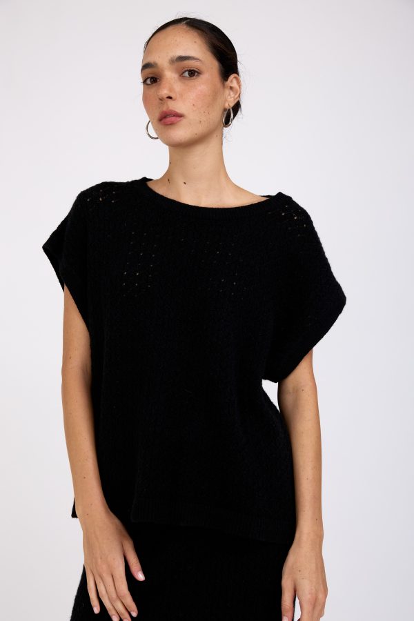 אפודת נייט שחורה