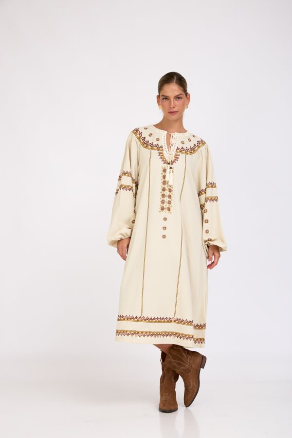 שמלת זמרה בז'