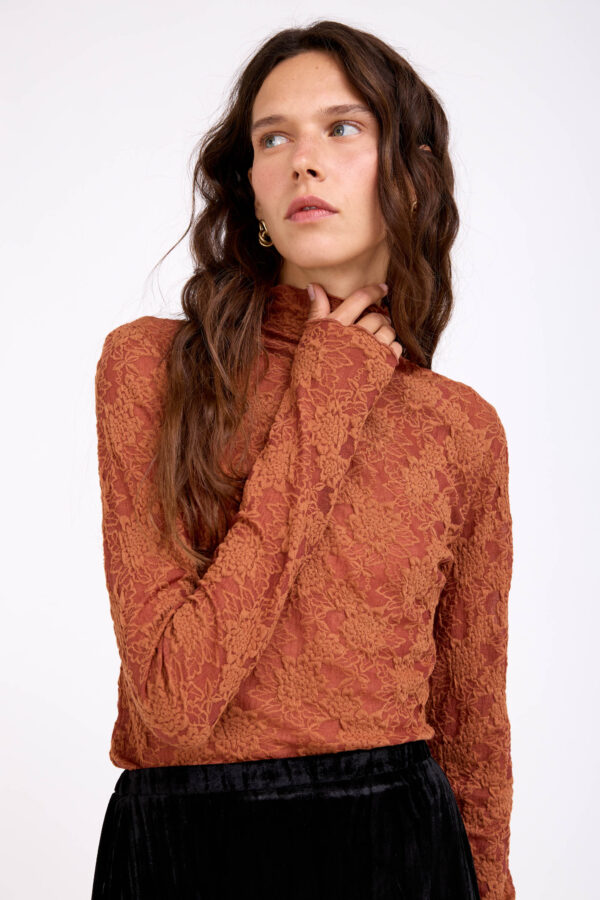 חולצת פורל חומה