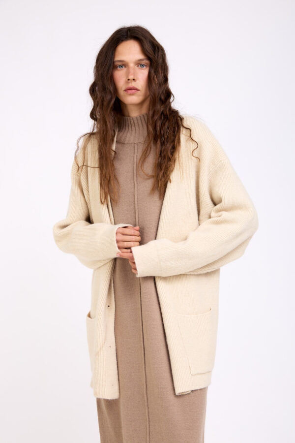 סריג ילי קרם