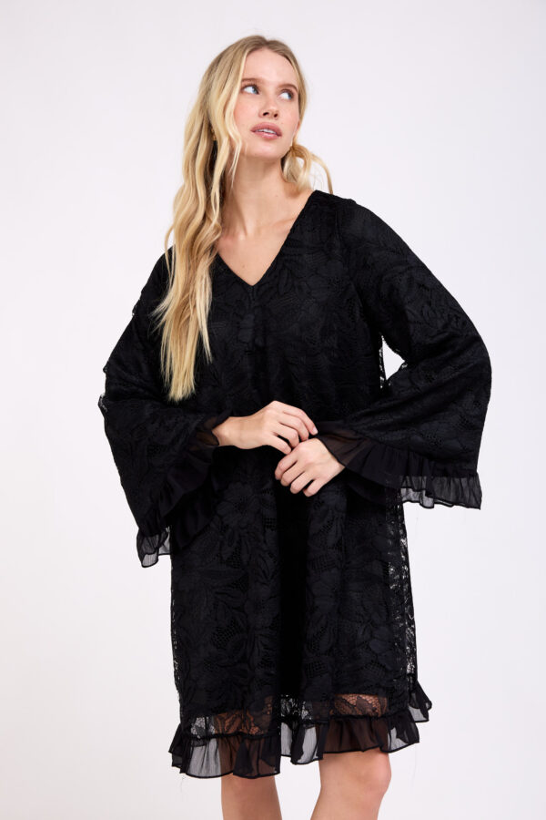 שמלת ליס שחורה