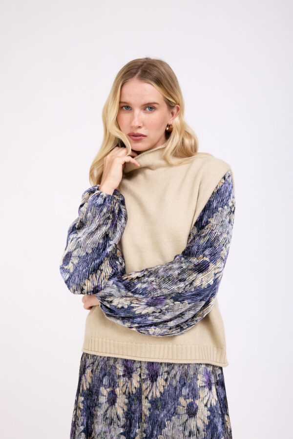 אפודת פלא קרם