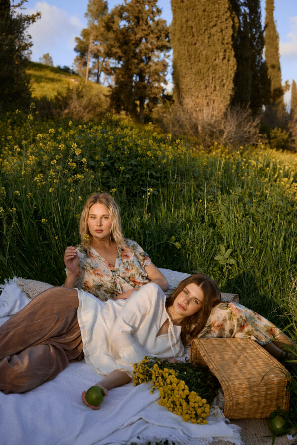 חולצת מורנה לבנה