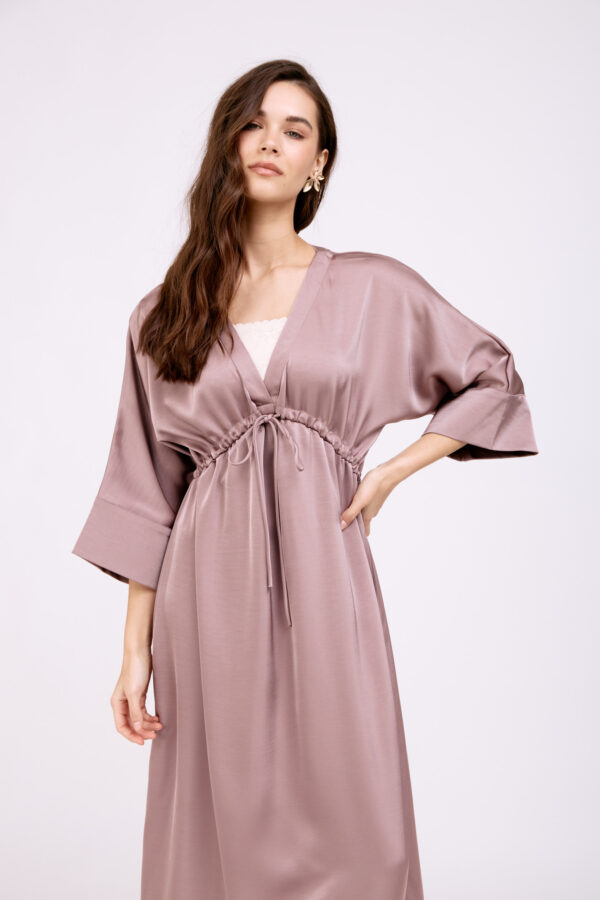 שמלת ויולט סגולה