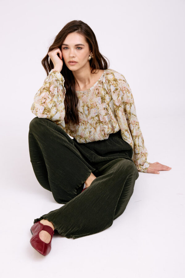 מכנס אוליב קטיפה ירוקה