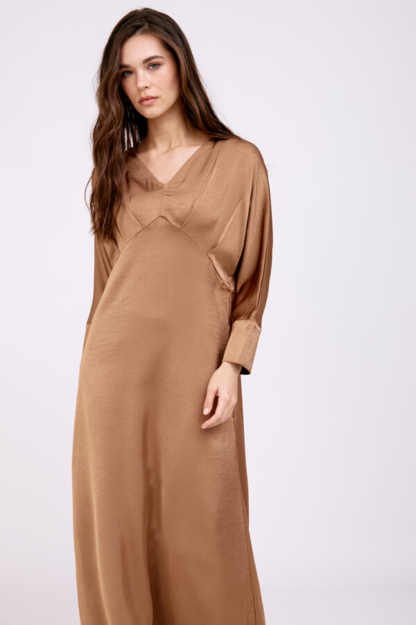 שמלת קימי קאמל